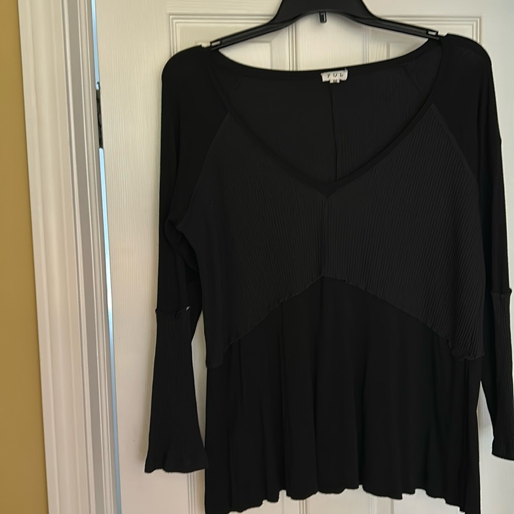 Must have Pol top!
